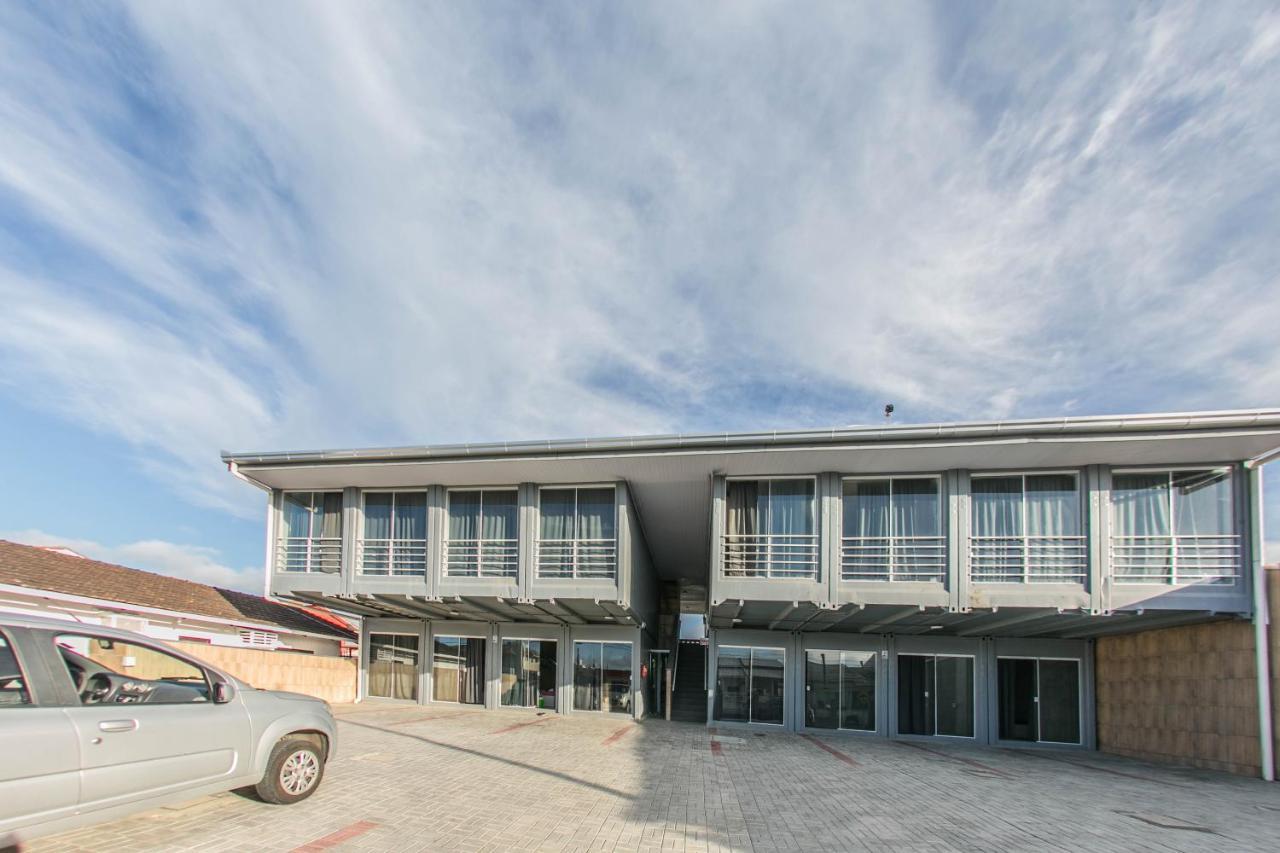 Xxcasa Olinda - Estudios E Suites Com Piscina, Ar, Wifi E Estacionamento 贝卢港 外观 照片
