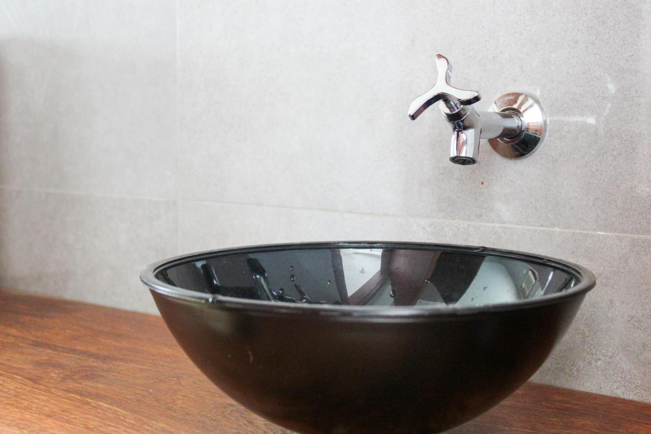 Xxcasa Olinda - Estudios E Suites Com Piscina, Ar, Wifi E Estacionamento 贝卢港 外观 照片